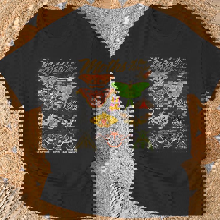 蛾 世界の動物 知育 昆虫 蛾好き Tシャツ 高齢者への贈り物