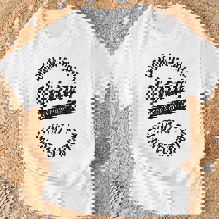 1967年生まれのヴィンテージレトロクラシック誕生日ギフト Tシャツ 高齢者への贈り物