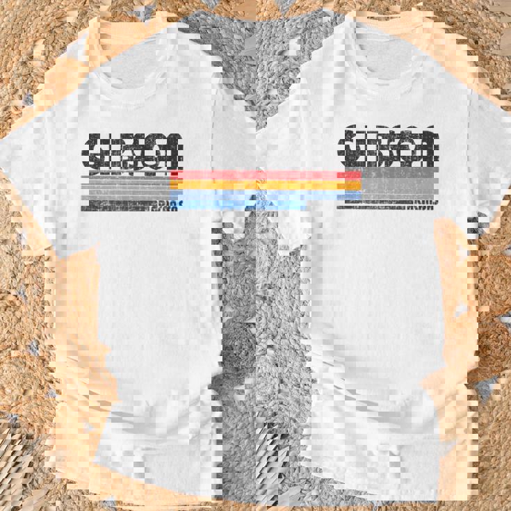 Arの故郷の誇りをこのレトロな70年代80年代でギブソンに見せましょう Tシャツ 高齢者への贈り物