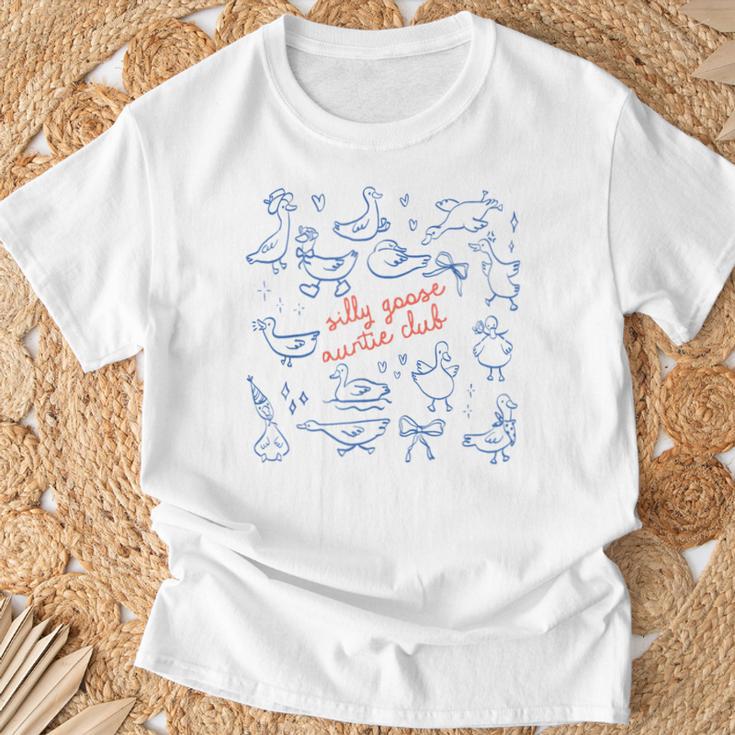 Auntie Aunt Silly Goose Mother’S Day Silly Goose Auntie Club T-Shirt Gifts for Old Men