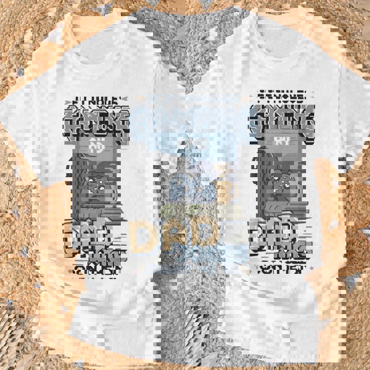 Gaming And Dad Jokes 面白い レトロ ゲーマー 父 しゃれ Tシャツ 高齢者への贈り物