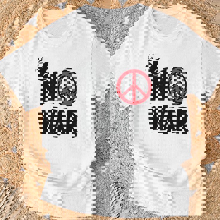 No War 反戦 平和の鳩 Tシャツ 高齢者への贈り物