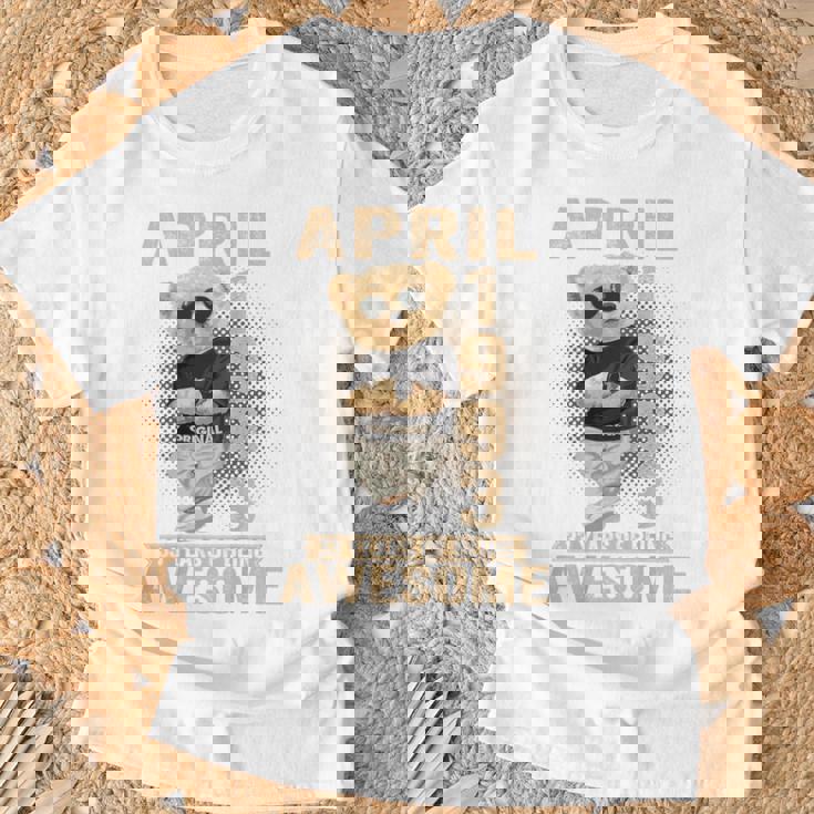 On Back 1993年4月 33歳の誕生日 33歳 テディベア Tシャツ 高齢者への贈り物