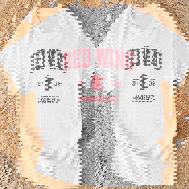 Red Wing ミネソタ Mn ビンテージ スポーツデザイン レッドプリント Tシャツ 高齢者への贈り物
