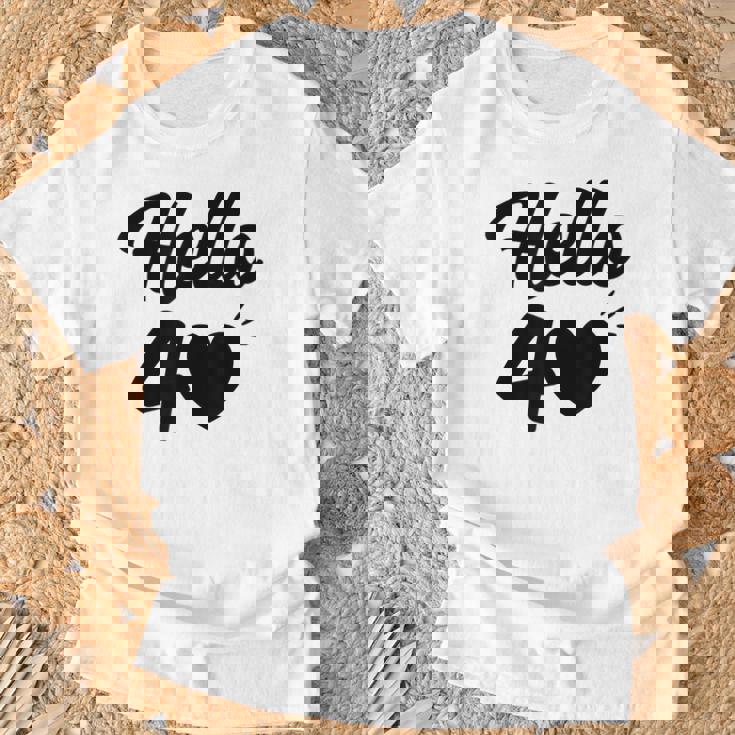 こんにちは40歳 40歳 40歳 誕生日 四十歳 母 Tシャツ 高齢者への贈り物