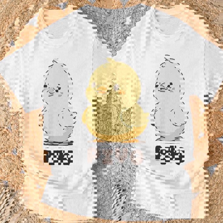 ひよこ 雛 鶏 鳥 Piyo ピヨ チキン 動物 ネタ おもしろ 面白い お笑い かわいい ワンポイント デザイン Tシャツ 高齢者への贈り物