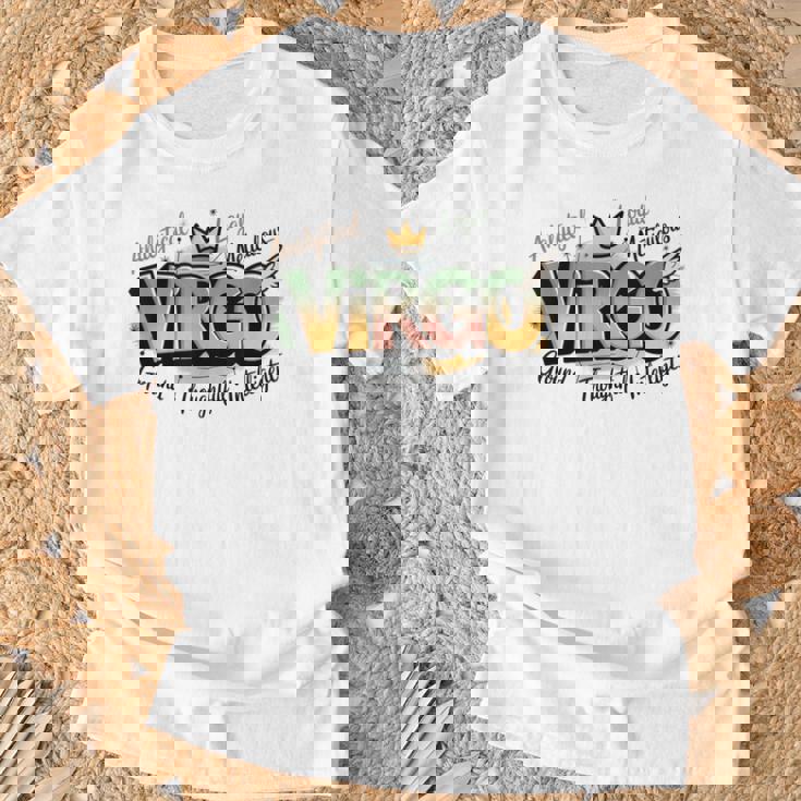 カラフルな乙女座の星座デザイン Tシャツ 高齢者への贈り物