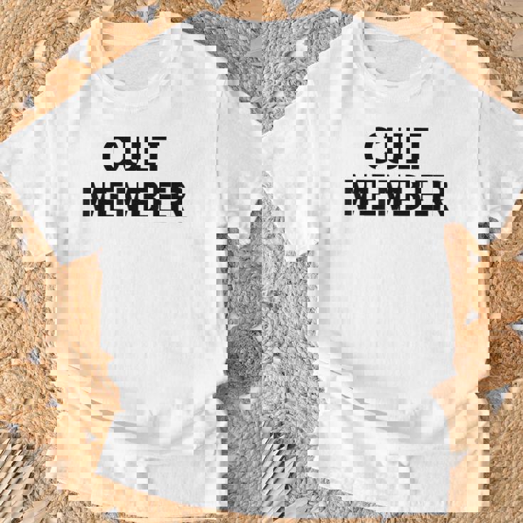 カルトメンバー Tシャツ 高齢者への贈り物