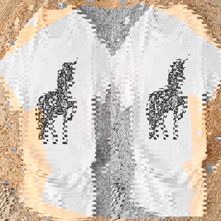 ファンタジーレインボーユニコーンホースファンunicornloverユニコーン Tシャツ 高齢者への贈り物