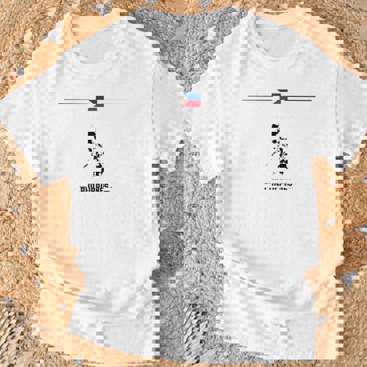 フィリピンの国旗、地図と国の名前 フィリピン Tシャツ 高齢者への贈り物