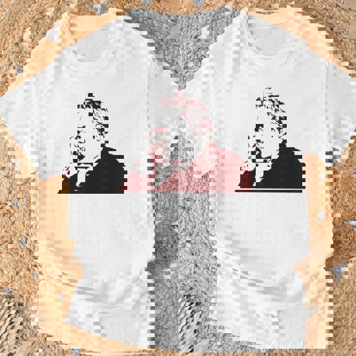 フリードリヒ・ニーチェステンシル Tシャツ 高齢者への贈り物