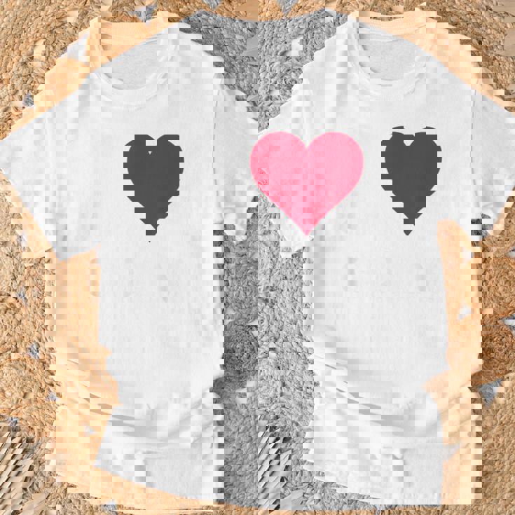 レッドハート I Love Guam Tシャツ 高齢者への贈り物