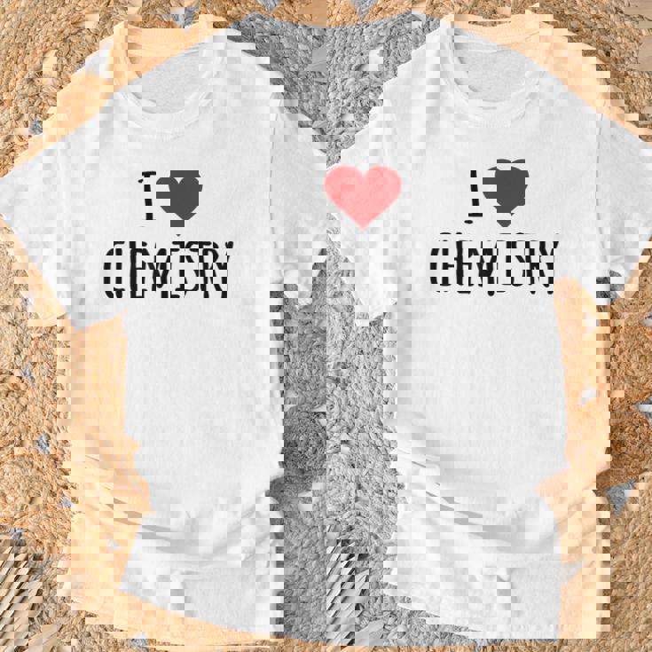 化学、化学が好き、化学の先生 化学実験技師、プレゼント、男性女性子供 I Love Chemistry Tシャツ 高齢者への贈り物