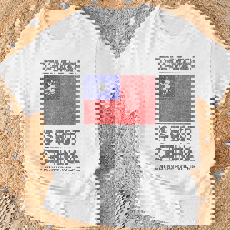 台湾は中国ではありません、反中国共産党、西近平 Tシャツ 高齢者への贈り物