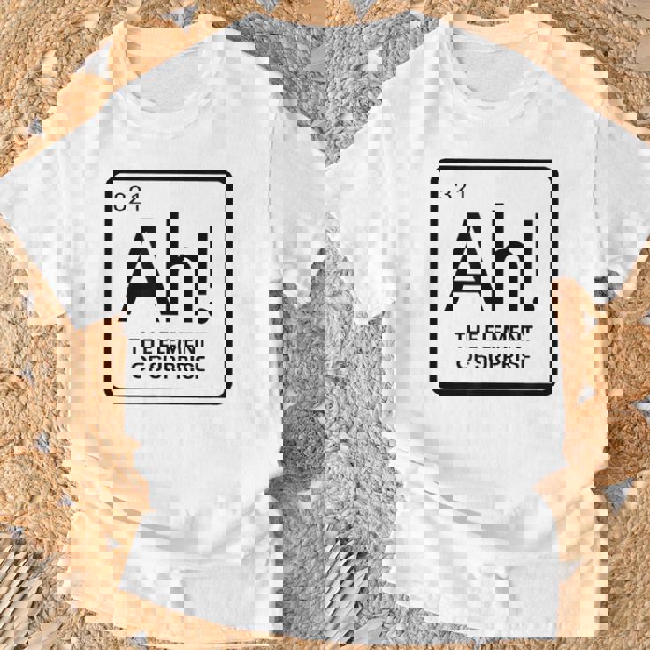 周期表 Ah 驚き元素 化学 科学 駄洒落。 Tシャツ 高齢者への贈り物