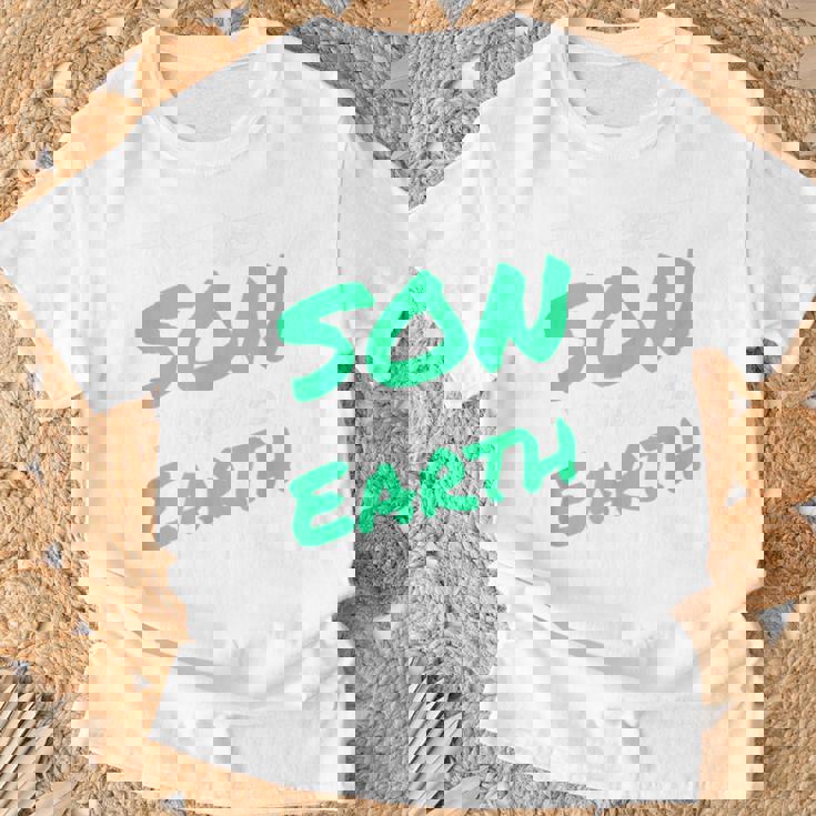 息子の男のための最高の息子の誕生日プレゼント Beston I Know On Earth Tシャツ 高齢者への贈り物