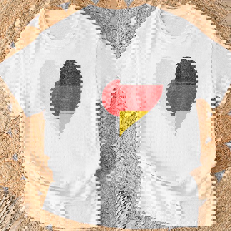 日本 ドイツ 国旗 ハート サッカー Tシャツ 高齢者への贈り物