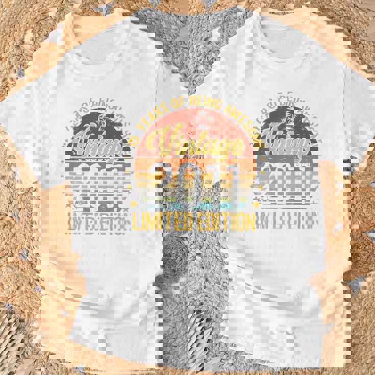 裏面 ヴィンテージ 15 誕生日 デコレーション メンズ 15歳 2011 15歳 Tシャツ 高齢者への贈り物