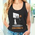 Checkmate Pawn Defeat King In Basketball チェスtシャツ タンクトップ