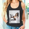 セクシーガールグラフィックtシャツ マスクのセクシーなファッションモデル タンクトップ