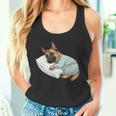 パジャマで寝ているかわいいベルギーのマリノア犬就寝アート 長袖tシャツ タンクトップ
