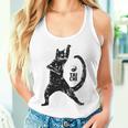 太極拳の練習をしている陽気な猫 陰陽 長袖tシャツ タンクトップ