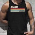 Angie パーソナライズ 名前 レトロ ヴィンテージ 70年代 80年代 90年代 誕生日 タンクトップ 彼への贈り物