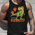 ギガントサウルス、最大の恐竜-カラフルで楽しいデザイン タンクトップ 彼への贈り物