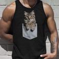 ポケットに入ったノルウェージャンフォレストキャット タンクトップ 彼への贈り物