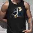 月に吠える美しいボーダーコリー犬 タンクトップ 彼への贈り物