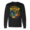Munchies ラーメンを食べるエイリアン ドレッドヘアアート 長袖Tシャツ ギフトのアイデア