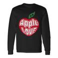 「Red Apple Fresh Fruit 」 ハート型 Love りんご フルーツ ユニークデザイン 長袖tシャツ 長袖Tシャツ ギフトのアイデア