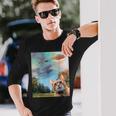 Ufo付き猫セルフィー 長袖Tシャツ 彼への贈り物