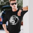 Ying Yang Flowtate 瞑想 水彩画 太極拳 メンズ レディース 長袖Tシャツ 彼への贈り物