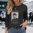 独裁者キム・ジョンウン・ティーは自分らしくいることを決して謝らない 長袖Tシャツ 彼女への贈り物