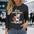 猫に言わせると、Don't Underestimate My Pawer Pun Cat（私の肉球を甘く見ないで）。 長袖Tシャツ 彼女への贈り物