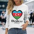 アゼルバイジャン バクー 長袖Tシャツ 彼女への贈り物