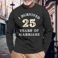25 Years Of Marriage For ギフト 結婚25周年記念 長袖Tシャツ 高齢者への贈り物