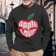 「Red Apple Fresh Fruit 」 ハート型 Love りんご フルーツ ユニークデザイン 長袖tシャツ 長袖Tシャツ 高齢者への贈り物