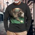 面白い猫 子猫 プールゲーム ビリヤード愛好家 アートデザイン 長袖Tシャツ 高齢者への贈り物