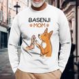 バセンジーママ犬愛好家 長袖Tシャツ 高齢者への贈り物