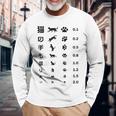 猫の手も借りたい 視力検査表パロディ 長袖Tシャツ 高齢者への贈り物