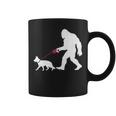 レトロ ビッグフット ウォーキング ジャーマンシェパード 犬 おもしろい サスカッチ 長袖tシャツ コーヒーマグ