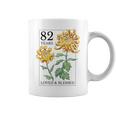 82 Years Loved And Blessed 花柄 フラワースタンプ 82歳の誕生日 コーヒーマグ