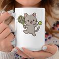 テニスをする猫。かわいいスポーツ猫。 コーヒーマグ 面白い贈り物