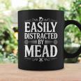 Easy Distracted By Mead 長袖tシャツ コーヒーマグ ギフトのアイデア