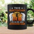 メンズ この電気屋さんは、すごいお父さん電気屋さんでもあります コーヒーマグ ギフトのアイデア
