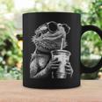 ひげを生やしたドラゴン 飲むアイスコーヒー 面白い動物 ミーム グランジ コーヒーマグ ギフトのアイデア