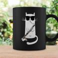 バスクラリネットを弾くサングラスをかけた面白い猫 コーヒーマグ ギフトのアイデア