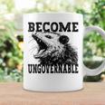 Raccoon Become Ungovernable ビンテージ グラフィック パンダ ミーム コーヒーマグ ギフトのアイデア